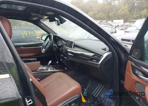 2017 BMW X5 xDrive35I z USA, uszkodzony, nr VIN 5UXKR0C3XH0X79373